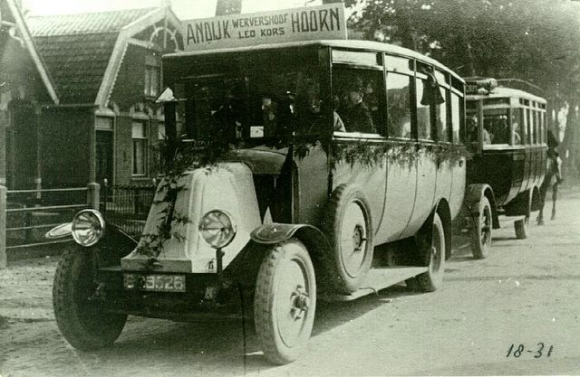 1-andijk-hoorn-renault-1924